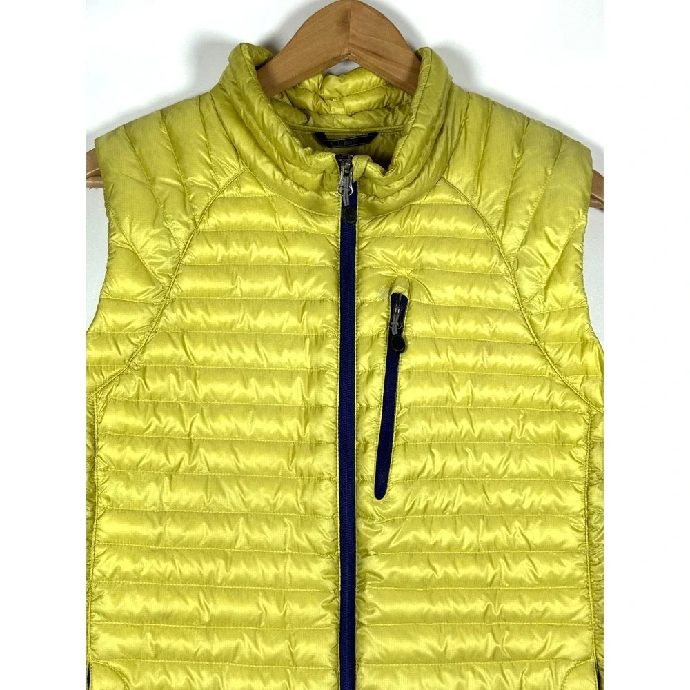 LL Bean Down Puffer Vest Womens XL Yellow Chartreuse Goose Down Lightweight - Picture 2 of 16